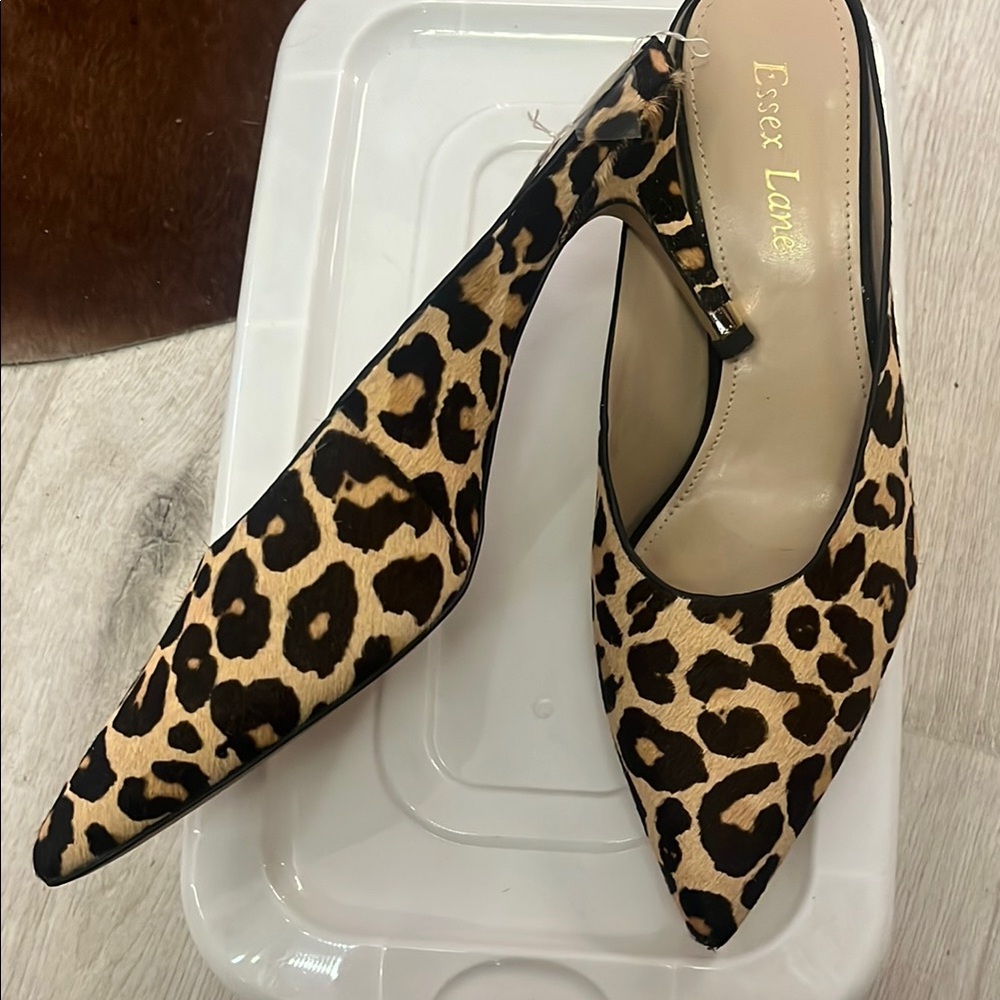 Essex Lane Brown and Black Mules with Leopard Print - Picture 4 of 7